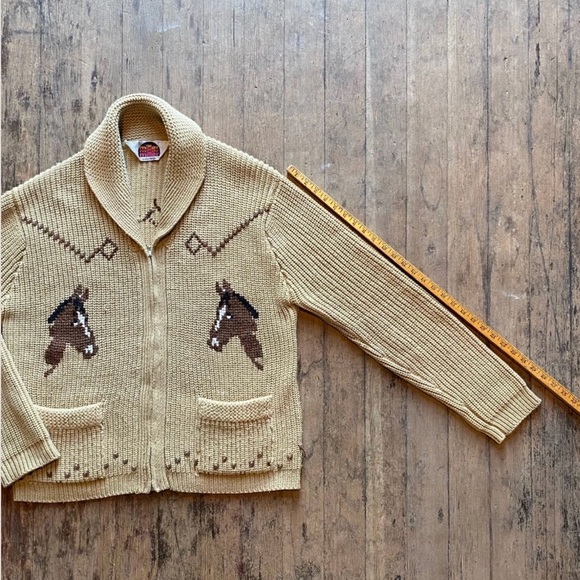 Vintage Miller Cowichan Knit Cardigan with Horse Design - Picture 6 of 6